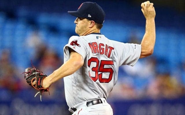 【MLB】“捕手がビビる”魔球ナックル特集に米唖然　予測不能の変化に「えげつない」