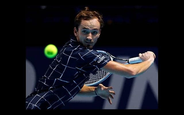  メドヴェデフ 最終戦で初白星 