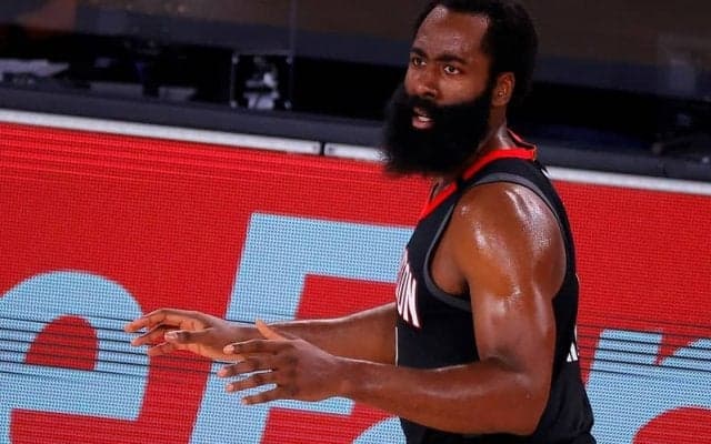 ハーデンがロケッツから提示された2年約107億円の延長契約を拒否、移籍は時間の問題？