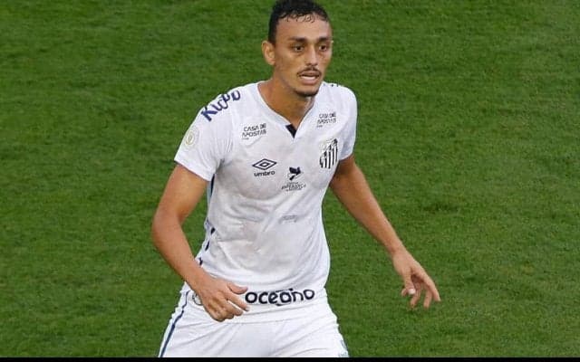 鹿島が来季に向けてサントスMFピトゥカにオファーも拒否…提示金額が低過ぎると現地報道