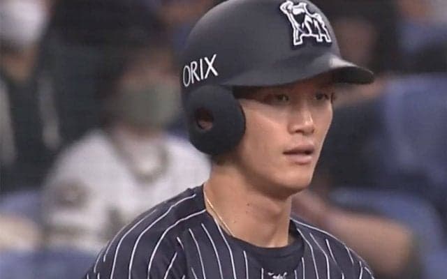 「ほんまもんの電光石火」三塁到達タイム周東超え…オリ24歳外野手にファン驚愕