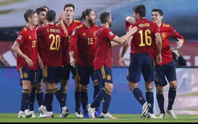ドイツを6発粉砕のスペインが首位奪還でプレーオフ進出！フェラン・トーレスがハット！《UEFAネーションズリーグ》