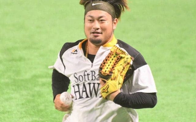 「代打・森唯斗ありえる」　鷹の守護神の強打者顔負け“豪快アーチ”にファン仰天