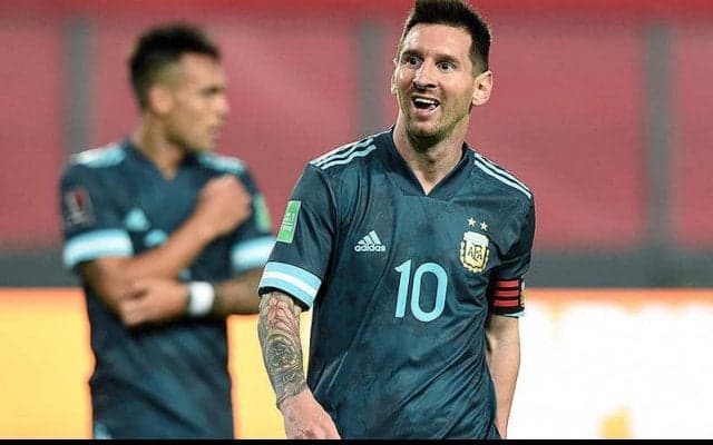 メッシ、ペルー撃破のチームパフォーマンスに満足　「少しずつグループとして強くなっている」