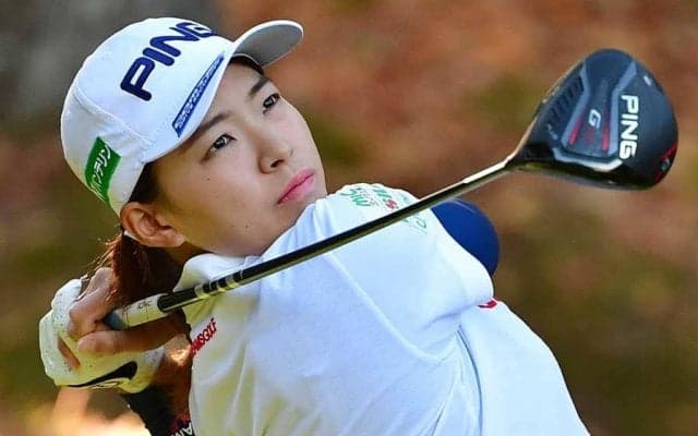 渋野日向子、今季ベスト「68」で首位に3打差　今季2度目のノーボギーで連覇へ好発進