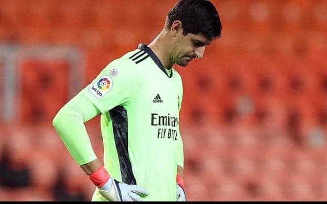 クルトワが痛恨のトラップミス…ファイナルズ進出決めたデンマーク戦で唯一ほろ苦さ味わう