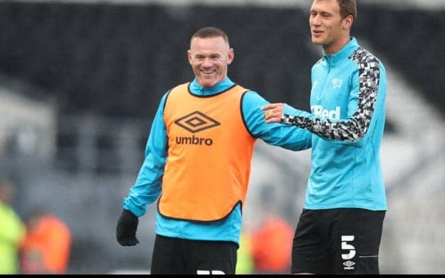 ルーニーがチームを暫定指揮へ！監督不在の最下位ダービーは復活なるか