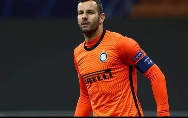 インテル守護神ハンダノビッチ、12月にも2023年までの新契約にサインへ