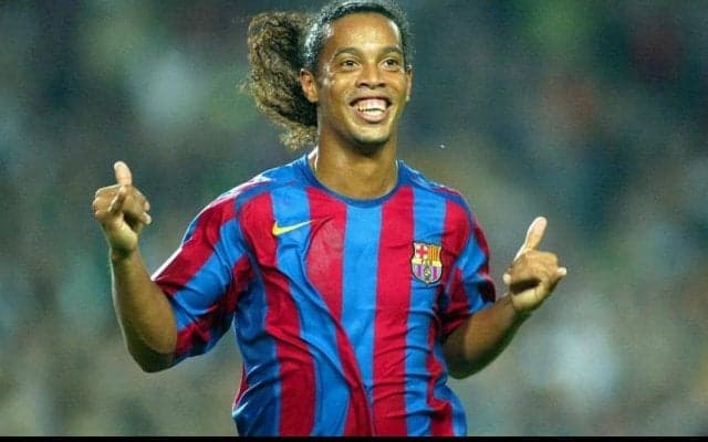 「最も偉大な10番」「純粋な才能の塊」敵地ベルナベウで奇跡の拍手喝采から15年…稀代のファンタジスタのマジカルなパフォーマンスに再脚光