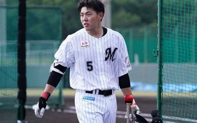 ロッテ安田は4番ブレークも2選手が戦力外…19年2軍タイトルホルダーの明暗