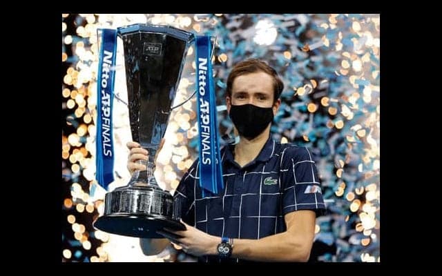  メドベージェフ Vで有終の美 