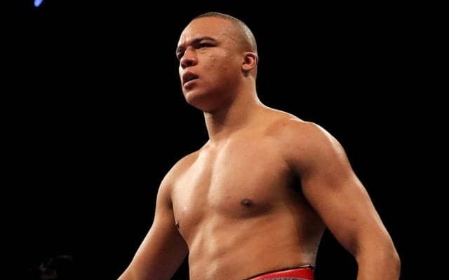 英ヘビー級、ガード意味なしの豪快KOにリング誌も注目「鮮やかな右でスパークアウト」