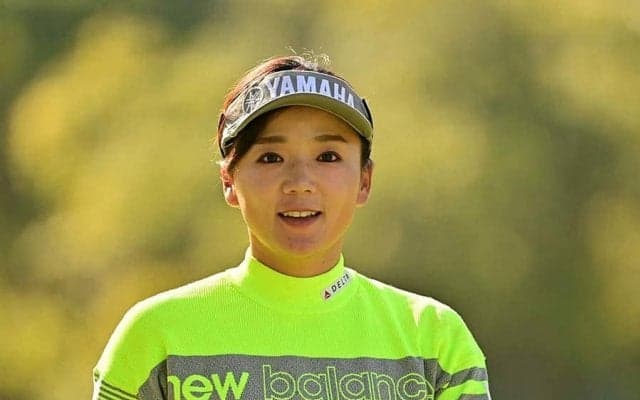 有村智恵、33歳誕生日の“お茶目なバースデー動画”に反響「ニット姿も可愛い」