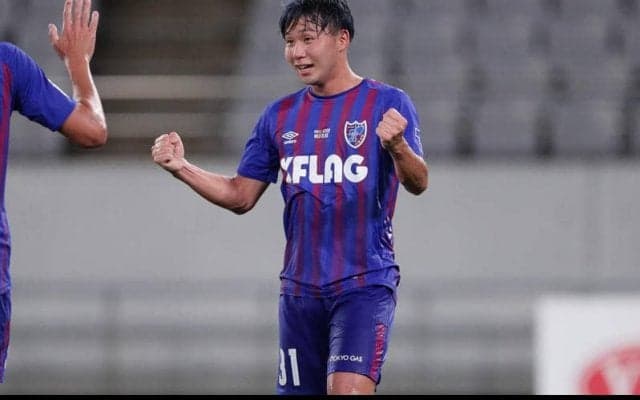 【2022年カタールへ期待の選手vol.57】同期・三笘薫に刺激。球際・ボール奪取力の強みを出しつつ、アジア王者に果敢に挑戦!/安部柊斗(FC東京/MF)