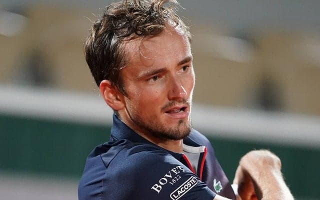 優勝したのに喜ばない!? 勝利の瞬間に見せるメドベデフの姿勢