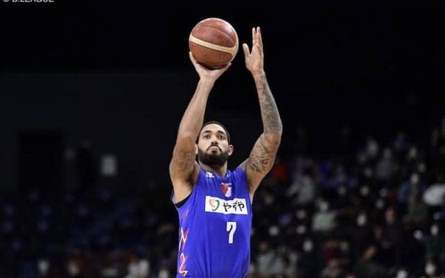 ライジングゼファー福岡のジョーダン・グリンがデビュー戦で躍動…B2リーグ最多となる11本の3ポイントを成功