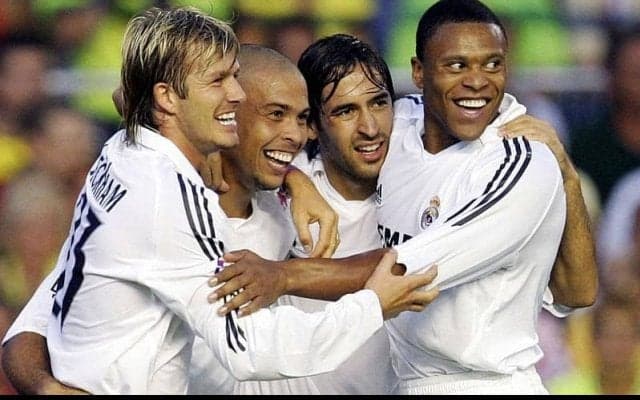 ベッカム、ロビーニョ、ロナウド、ラウール…スーパースターたちによる鮮やかな銀河系速攻ゴール【チーム・ゴールズ】