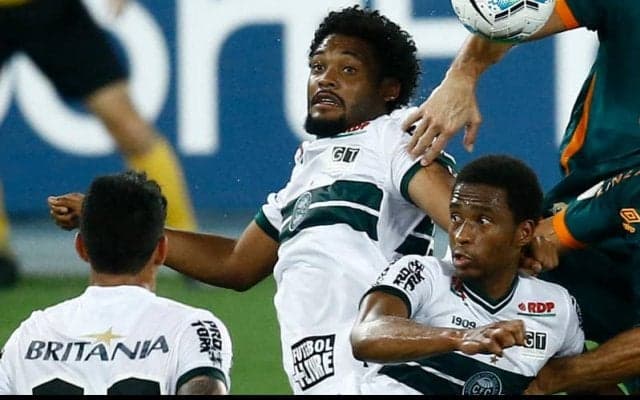 鹿島がブラジル人CB獲得に7000万円のオファー？ MFファン・アラーノの元チームメイト