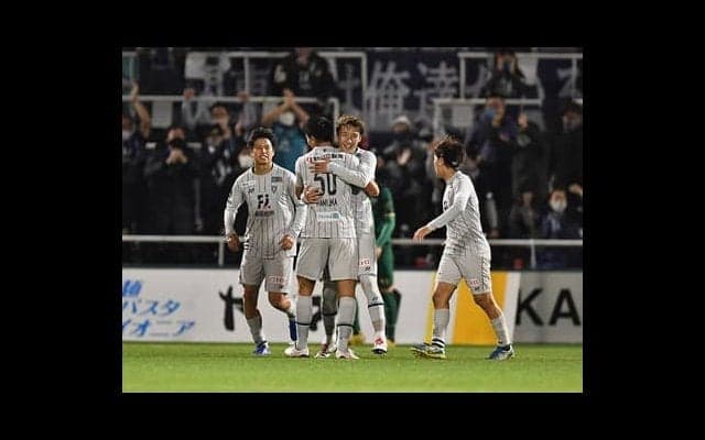 ソフトバンクに続くか。J1昇格目前のアビスパ福岡に求められること