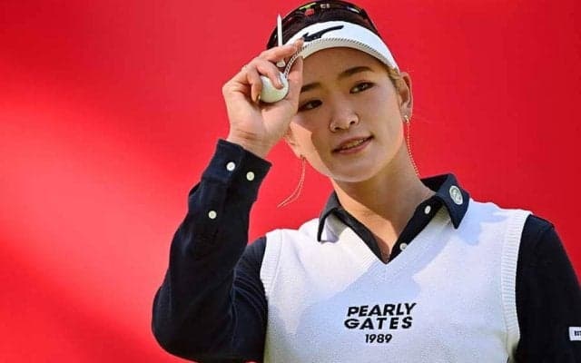 原英莉花、単独首位で完全V王手　1打差2位に西村優菜、渋野日向子は5打差6位に後退