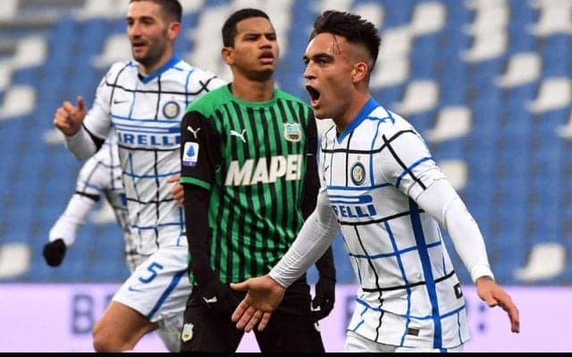 インテルがサッスオーロとの上位対決に完勝し暫定2位浮上！《セリエA》