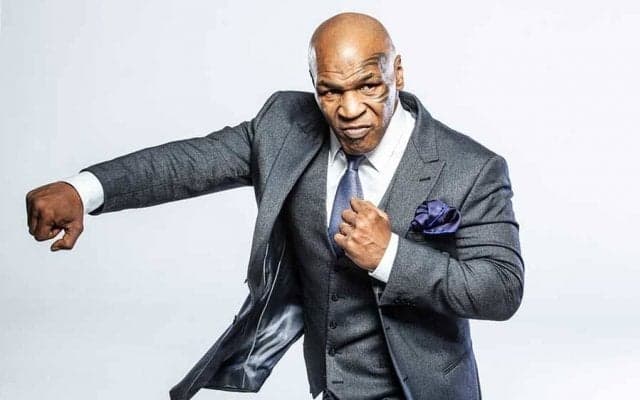 タイソン、下半身も凄い“猛打乱発集”に米大興奮「怖すぎる」「ロイが病院送りに…」