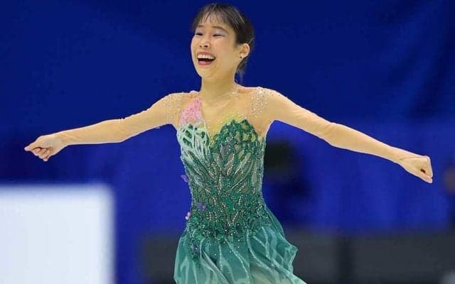 三原舞依、“舞台裏の集合写真”公開　ファンには感謝「とても温かい拍手が嬉しくて」