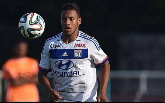 フランス屈指の逸材MFトリソが決めた豪快な無回転ナックルシュート【インクレディブル・ゴールズ】