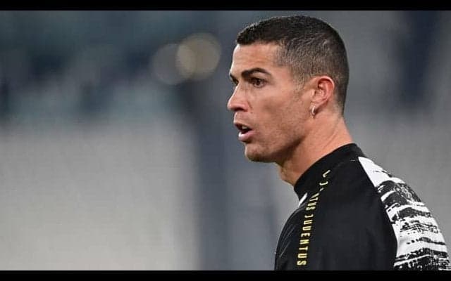 C・ロナウド 28歳以上に送られる「ゴールデンフット2020」賞を受賞