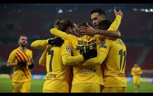 バルサ  メッシ招集外の中 前半3発で無傷のCL5連勝