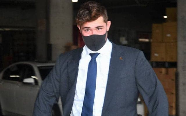 鷹、6選手が契約更改　16年ドラ1田中正義は1200万円、リチャード60万円増の660万円