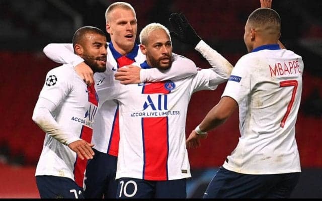 ユナイテッド撃破のPSG、選手たちがドレッシングルームで歓喜