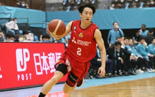 名古屋ダイヤモンドドルフィンズが京都ハンナリーズに逆転勝利…最後は齋藤拓実のフリースローで決着