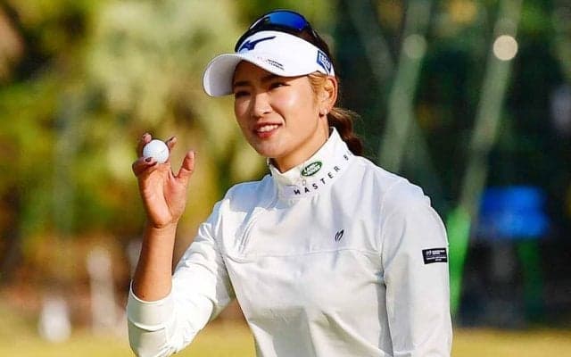 原英莉花が「ほぼノーメイク」の“素顔”披露　ファン反響「これでスッピン…美しい」