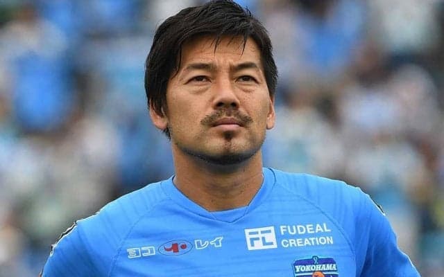 カズ＆中村俊輔と　松井大輔の豪華な惜別ショットに反響「感無量」「凄い写真です」