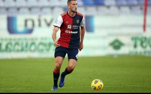 カリアリ、20歳のポーランド代表DFウォルキエビッツと2024年まで契約延長