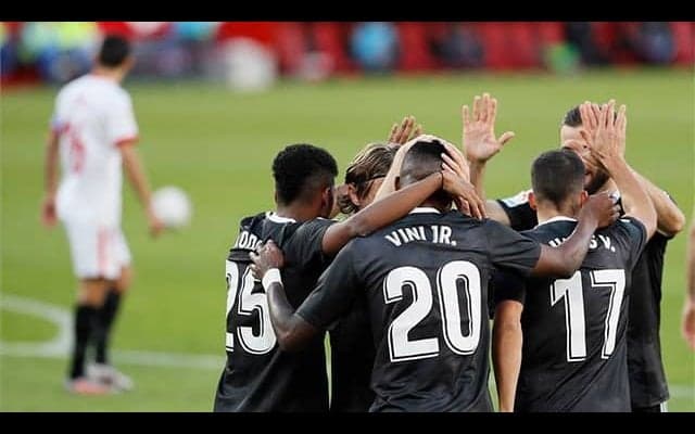 レアルが難敵セビージャを下し リーグ戦４試合ぶりの勝利...CL決戦に弾み