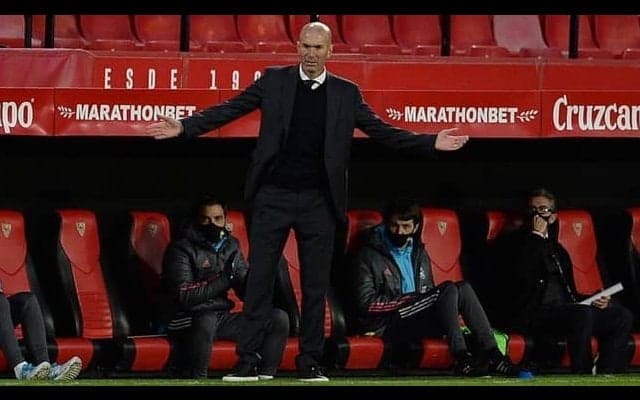 再び火事場をしのいだジダン、自身とチームが受ける批判に「いつどこでも起こる」