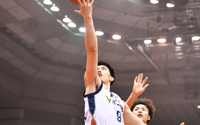 横浜ビー・コルセアーズが今季初の連勝、試合後半で三遠ネオフェニックスを圧倒