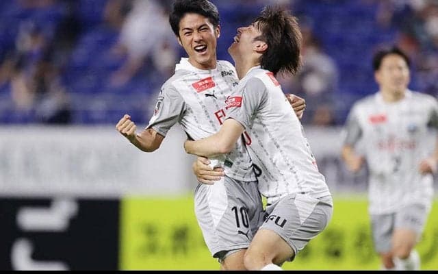 新王者川崎F、大島僚太＆車屋紳太郎の戦線離脱を報告　いずれも優勝決定試合で負傷