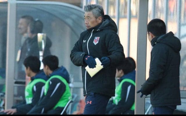 4年目のJ2を戦う大宮、高木琢也監督の退任を発表「非常に責任を感じています」