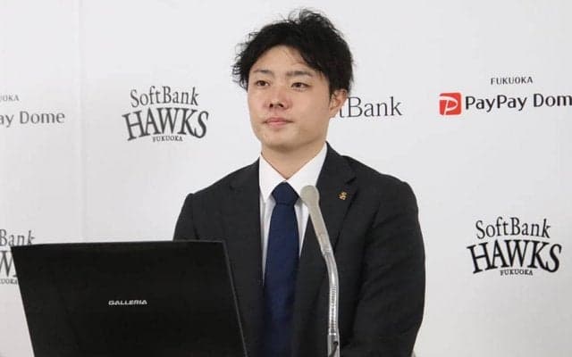 鷹4選手が契約更改　2014年ドラ1右腕は800万円増の2000万円でサイン