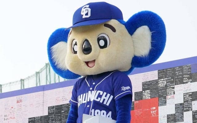 中日ドアラの破天荒ぶりに「めちゃくちゃ（笑）」　チアドラが語る今季の舞台裏