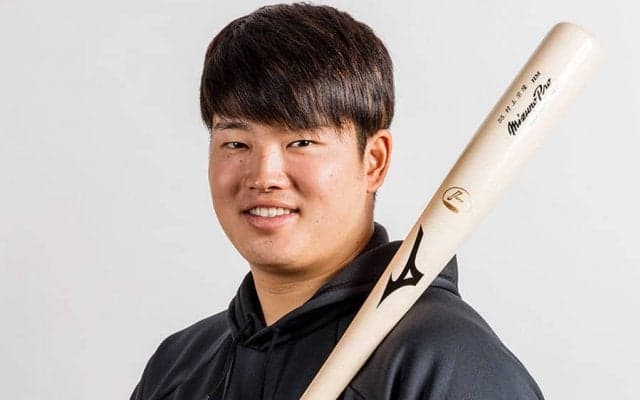 燕・村上が青木宣親の“中距離用バット”を使うワケ「打率と周りに言われていたので」