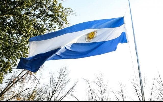 アルゼンチン初のトランスジェンダー選手が誕生、元男性のマラ・ゴメスが女子1部リーグデビューを飾る