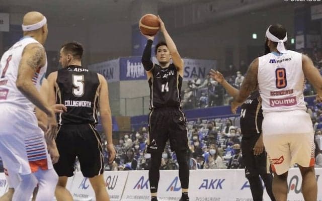 シーホース三河が第2Qに流れを掴み広島ドラゴンフライズに23点差の快勝…ウィティングトンが22得点