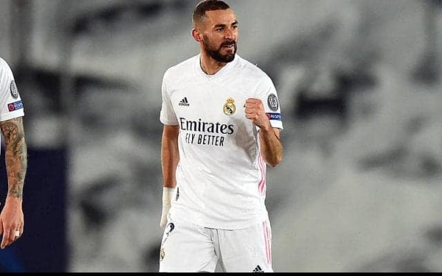 ベンゼマ2発で勝利のマドリーが逆転で首位通過!　敗れたボルシアMGも2位通過が決定《CL》