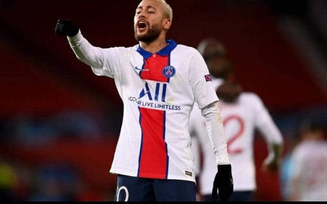 ネイマールがPSG残留を示唆「去るという考えはない」