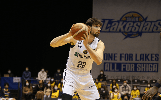 終盤の強さを見せた宇都宮ブレックスが滋賀レイクスターズに競り勝つ、ロシターが“トリプルダブル”に迫る活躍