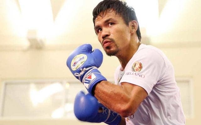 パッキャオ、独特パーマの次男と“親子2ショット”に反響「そっくり」「なんて髪だ」